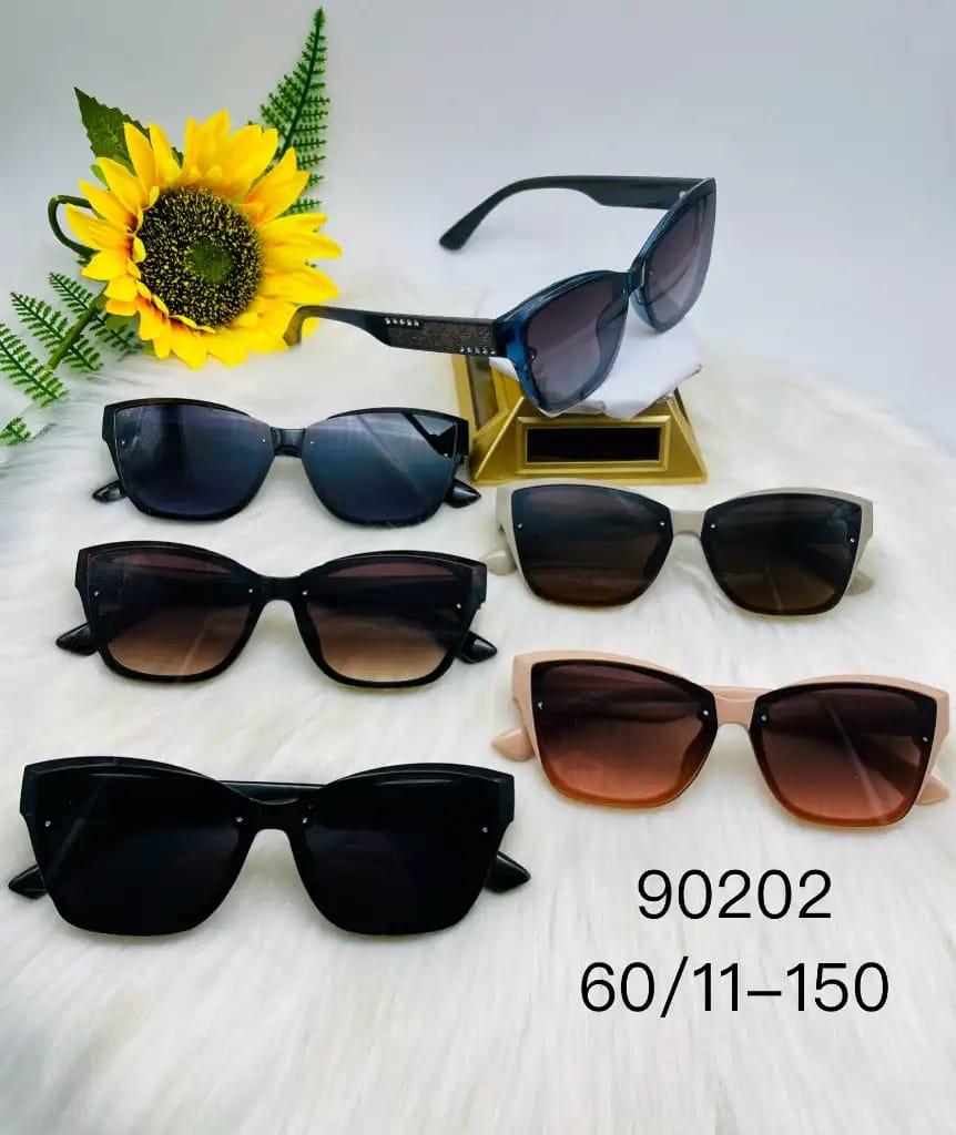 Sunglass model - 90202